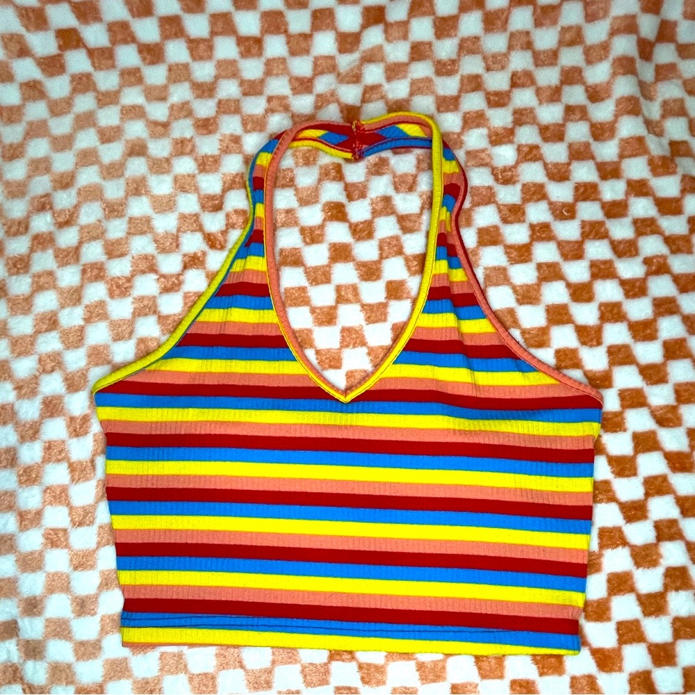 Cropped halter top